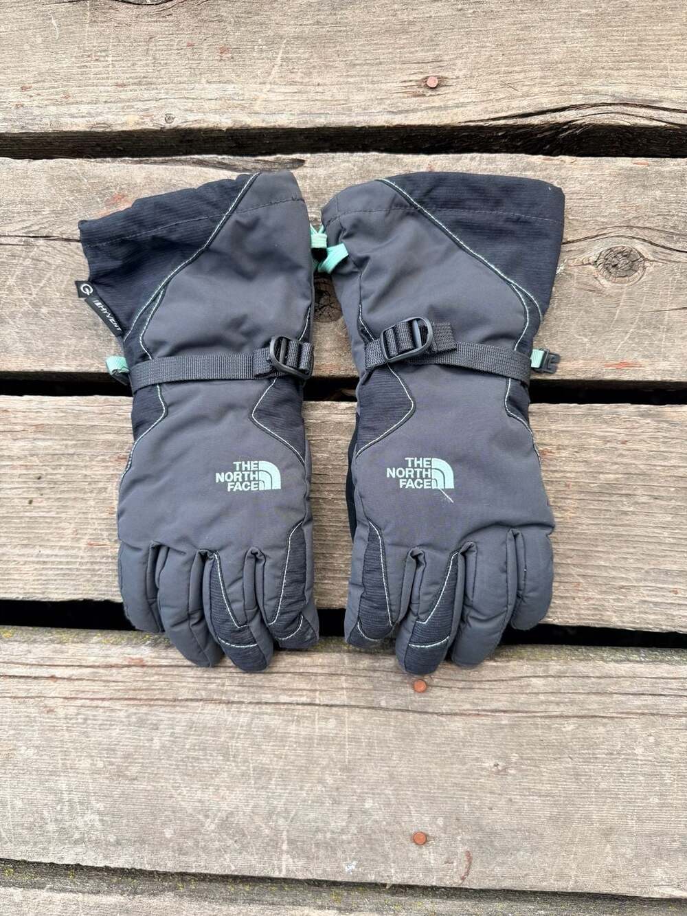 The North Face Montana Women's Ski Gloves